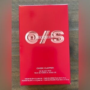 O/S One Size Cheek Clapper Attention Seeker 3D Blush Trio NIB